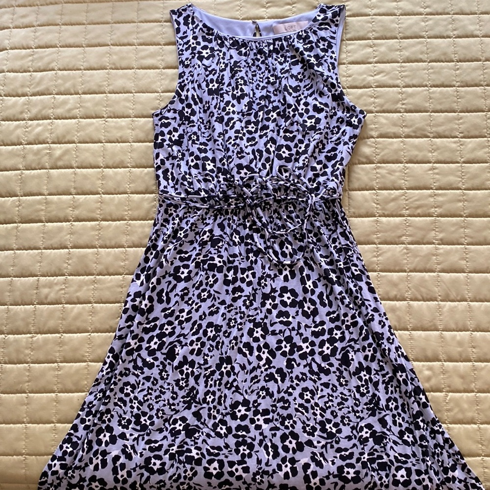 Loft cute dress , size M